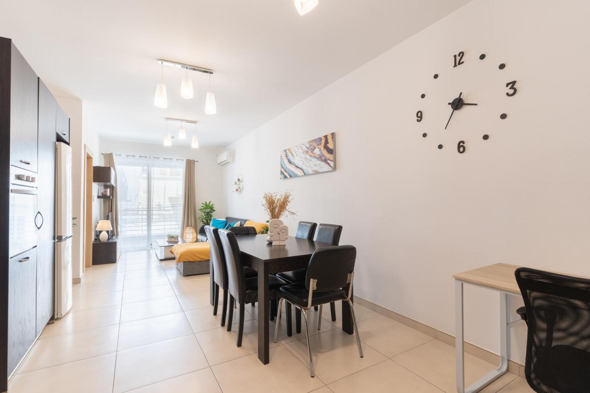 2 Bedroom In St Julians Prime Location In Paceville 3 By Vaganza شقة *