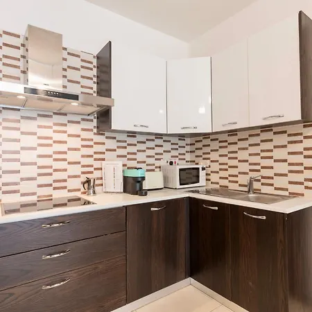 2 Bedroom In Central St Julians Prime Location In Paceville Apt 3 By Vaganza Saint Julian's Exterior photo