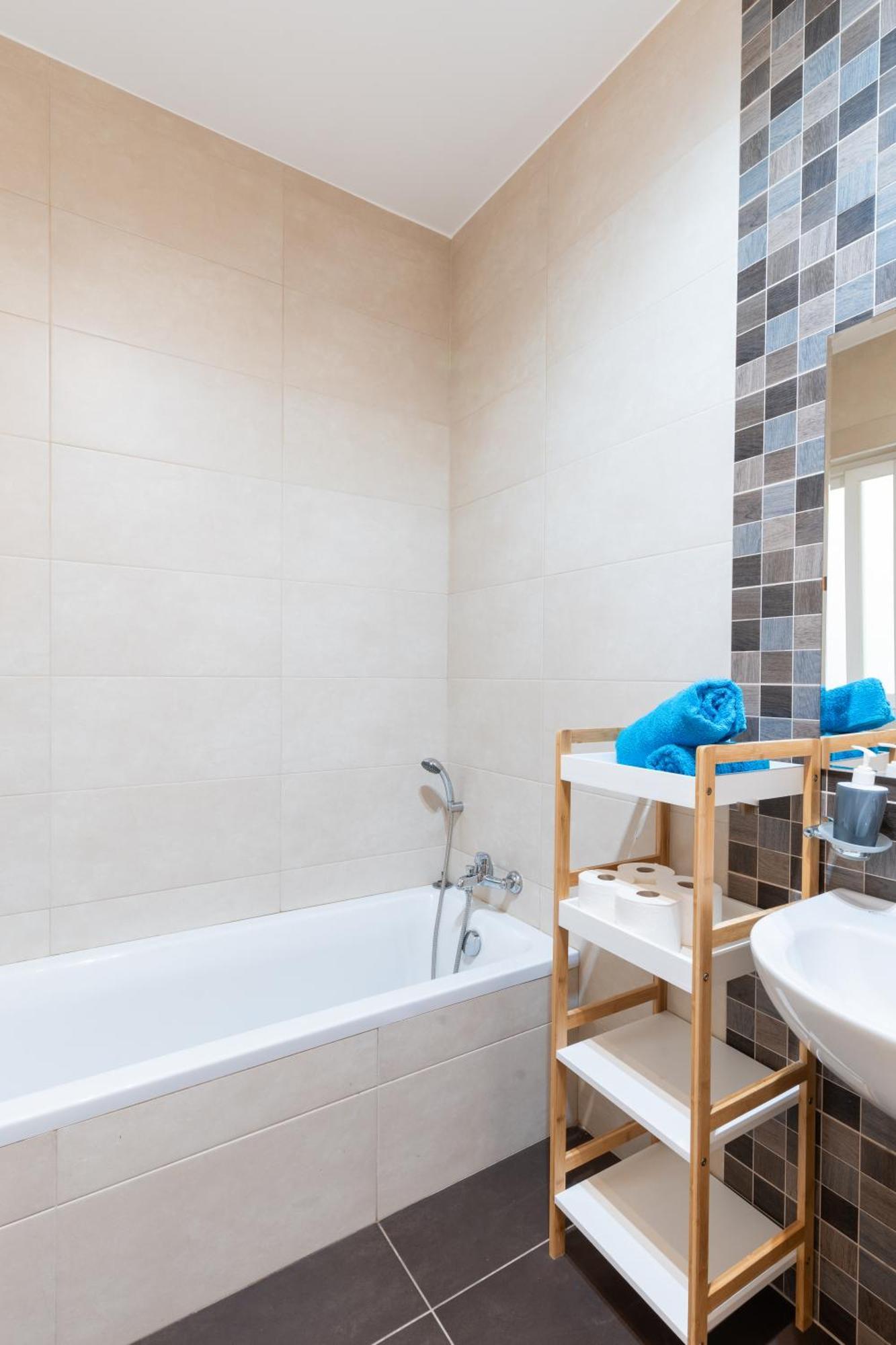 Appartement 2 Bedroom In St Julians Prime Location In Paceville 3 By Vaganza