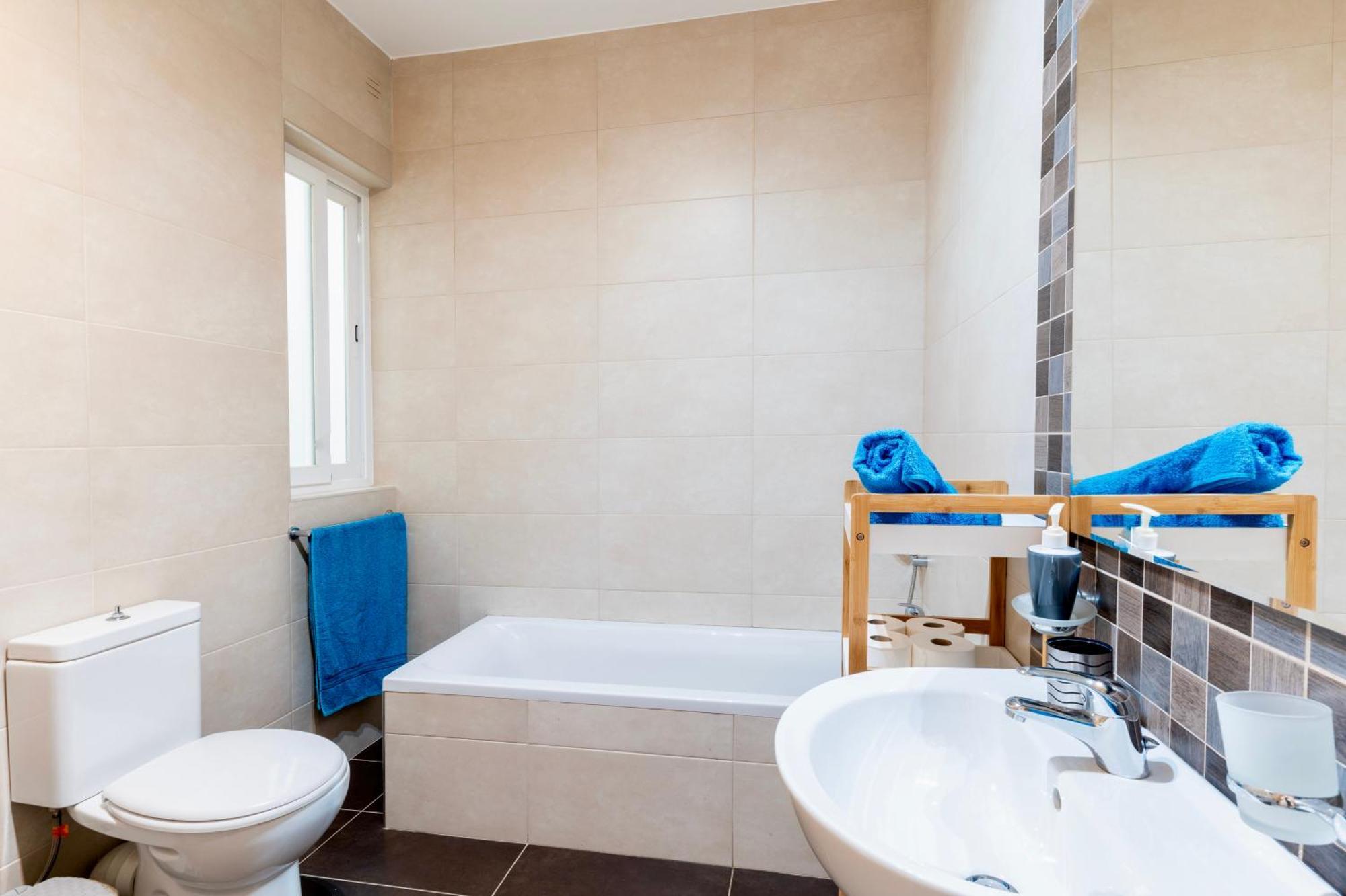 2 Bedroom In St Julians Prime Location In Paceville 3 By Vaganza Appartement *